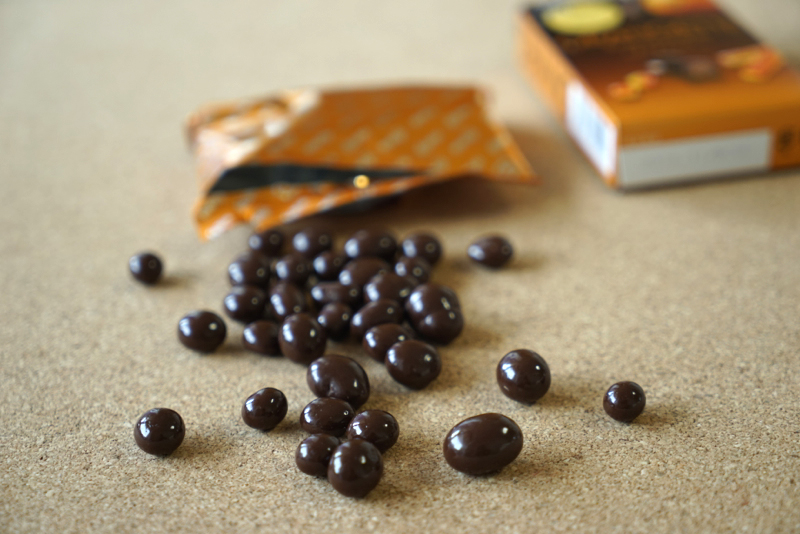 明治オランジェットビターチョコ